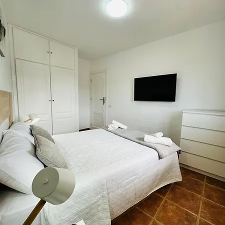 Exclusive 1-bedroom 415 In Americas *